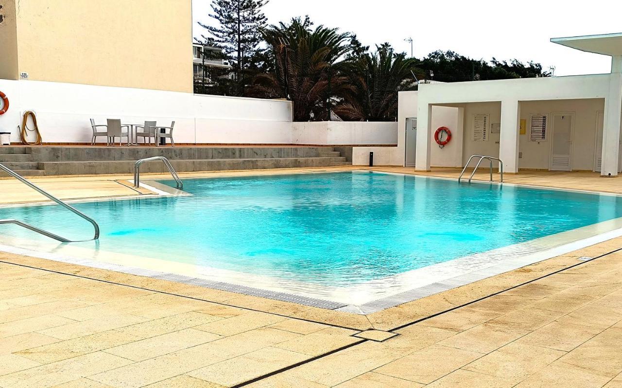 Apartment La Fiesta Арона Екстериор снимка
